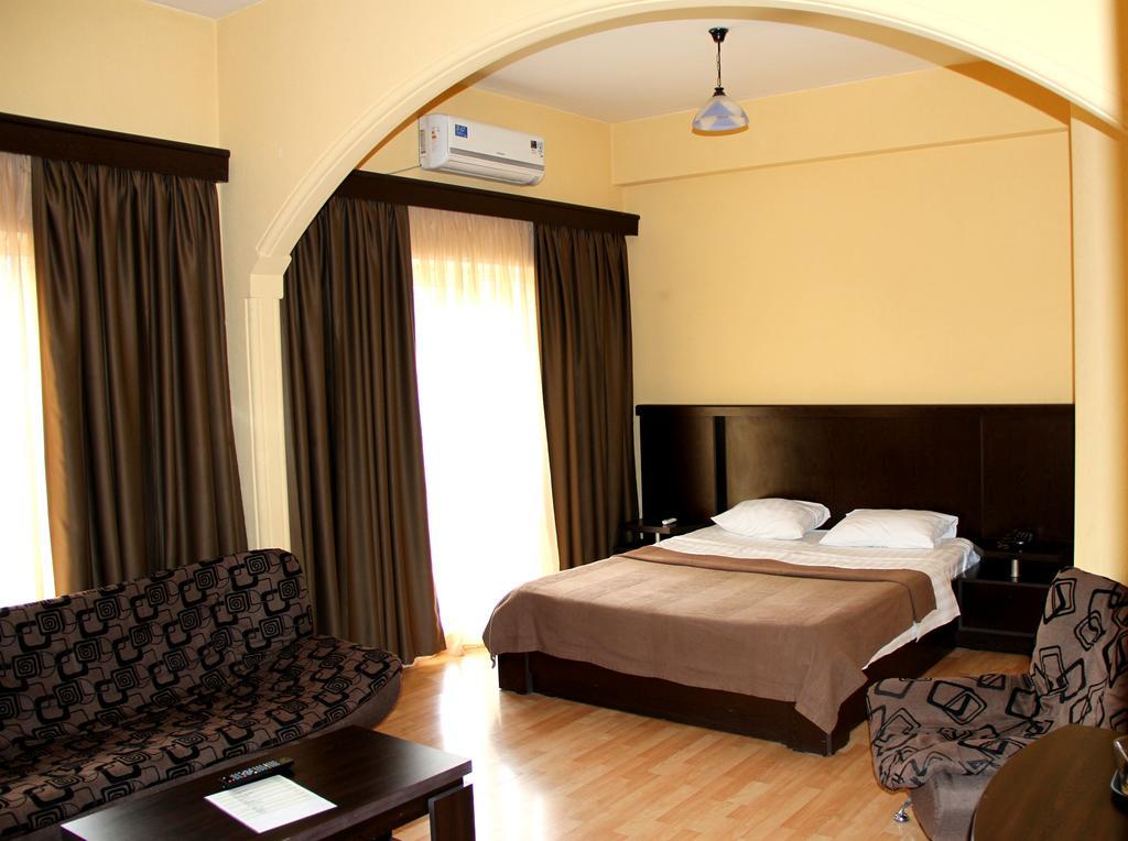 Avenue Hotel Tbilisi Ruang foto