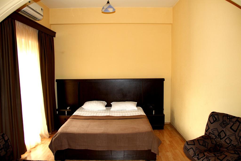 Avenue Hotel Tbilisi Ruang foto