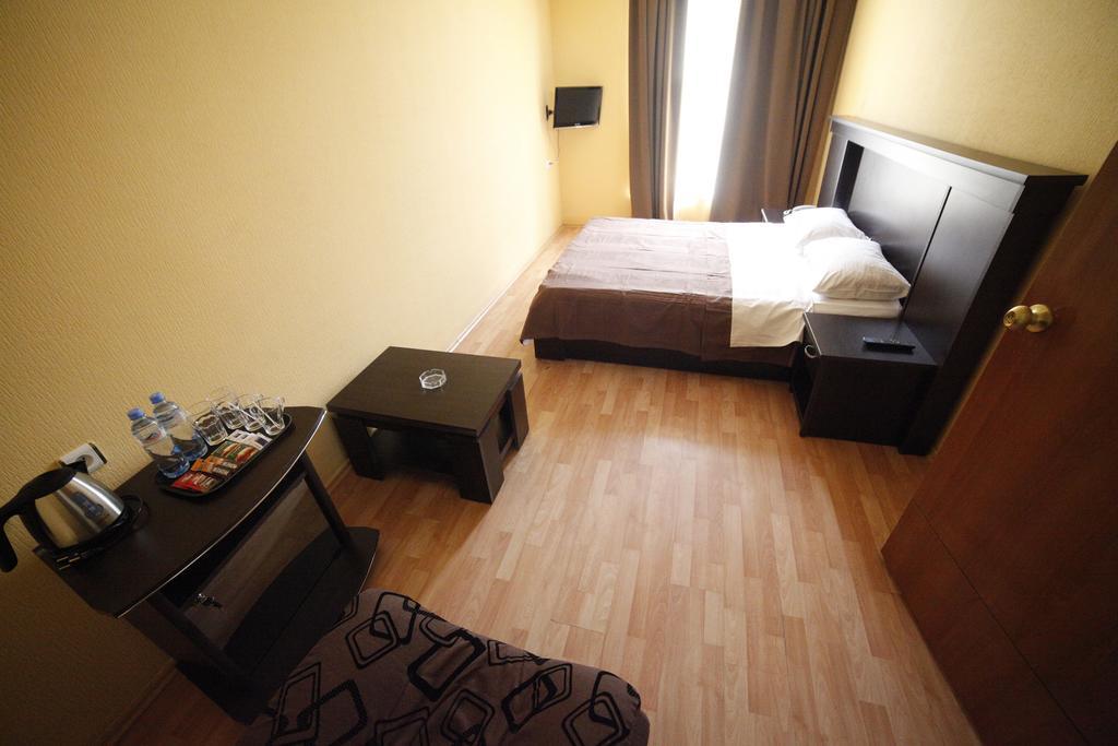 Avenue Hotel Tbilisi Ruang foto