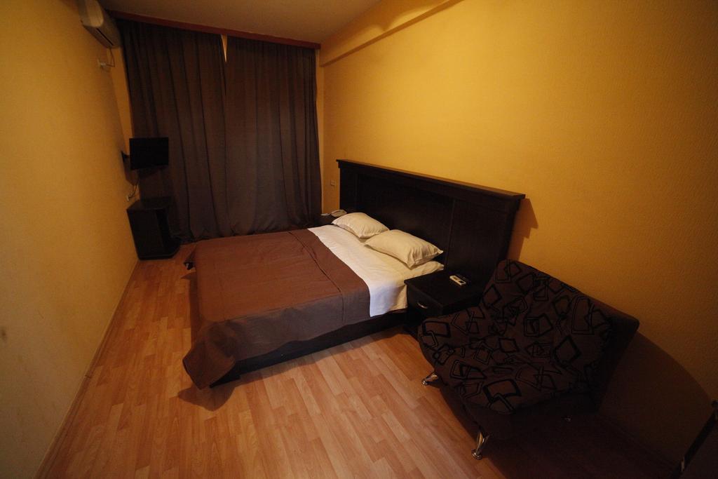 Avenue Hotel Tbilisi Ruang foto